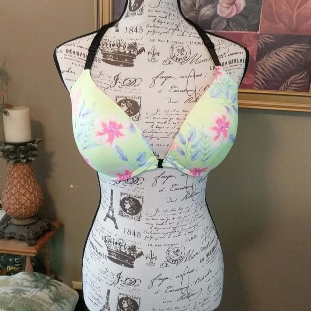 Pink sport bra